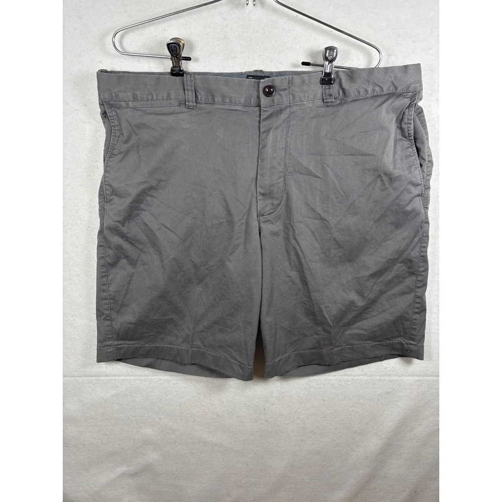 J. Crew Stretch Chino Shorts Men's‎ Gray Flat Front Casual Size 38X9